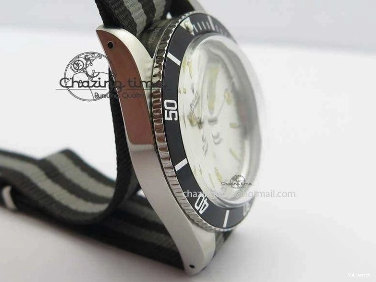 On SS Dial Strap Vintage 1680 White Nylon No Submariner A2836 Date 0218